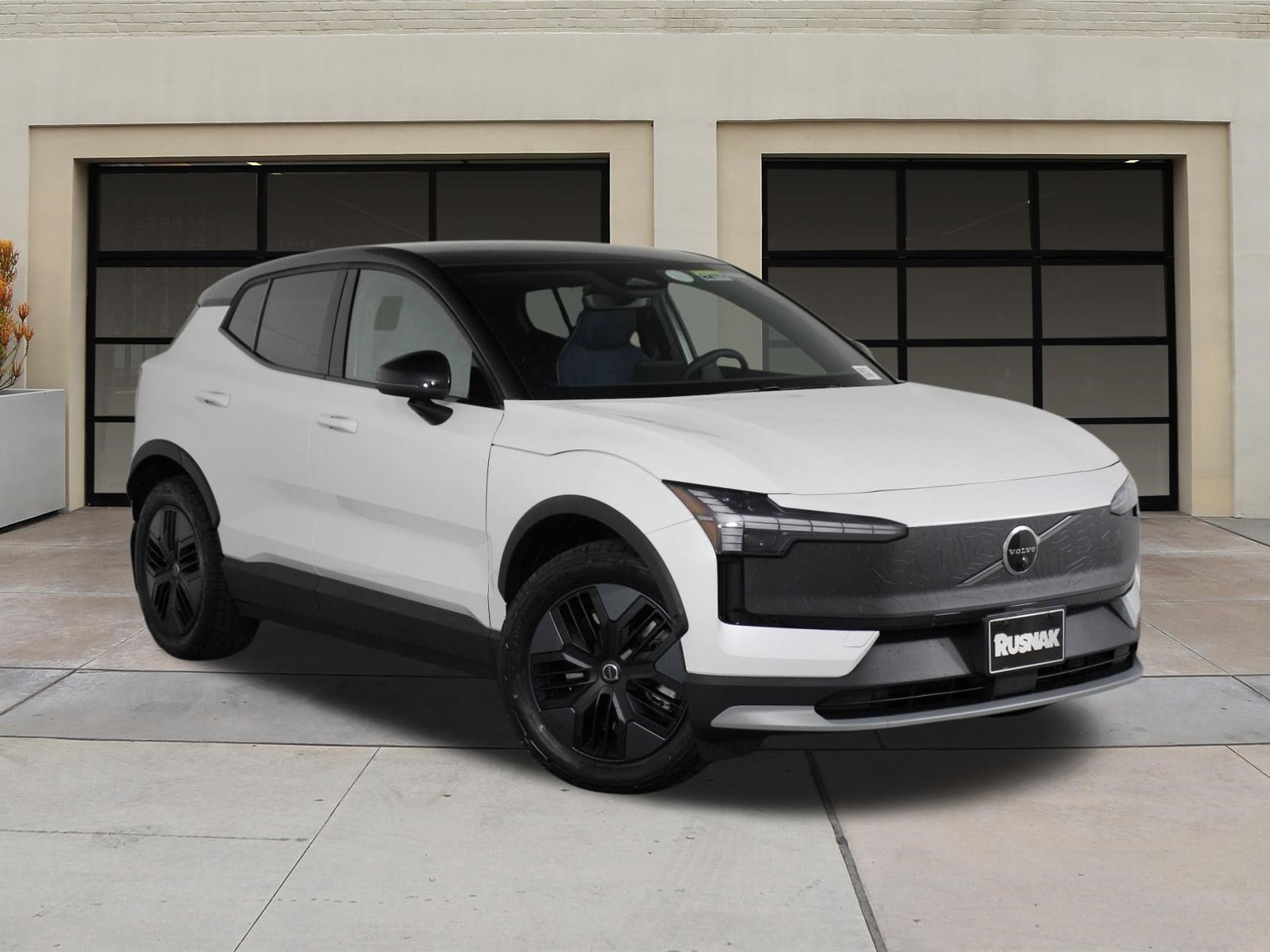 New 2026 Volvo EX30 Cross Country Ultra w/ Protection Package Premier AWD/4WD image 18