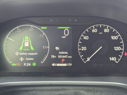 Used 2023 Honda CR-V Sport Touring image 16