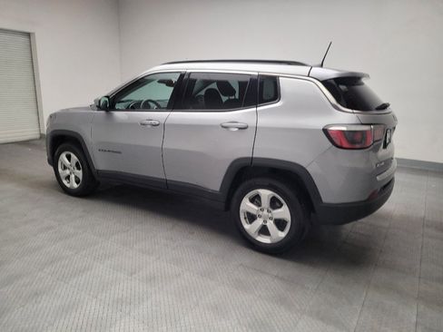 Used 2018 Jeep Compass Latitude w/ Popular Equipment Group image 3