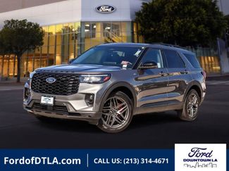 Certified 2025 Ford Explorer ST-Line w/ ST-Line Street Pack AWD/4WD video 1