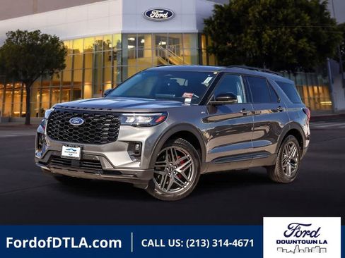 Certified 2025 Ford Explorer ST-Line w/ ST-Line Street Pack AWD/4WD image 1