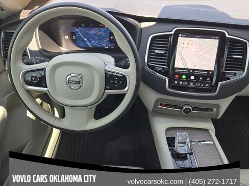 Certified 2023 Volvo XC90 B6 Ultimate w/ Protection Package Premier AWD/4WD image 29
