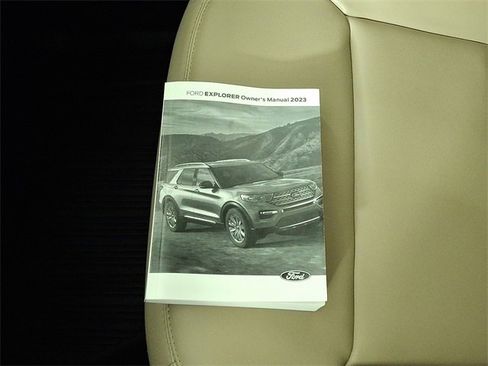 Used 2023 Ford Explorer XLT w/ Equipment Group 202A image 26