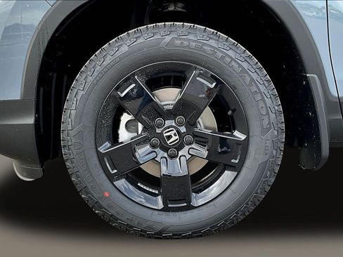 New 2026 Honda Ridgeline Black Edition image 12