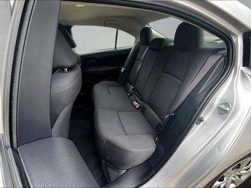 Used 2023 Toyota Corolla LE FWD image 23