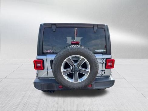 Used 2020 Jeep Wrangler Unlimited Sahara AWD/4WD image 7