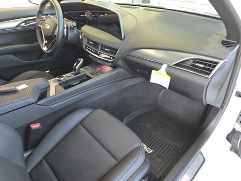 New 2025 Cadillac CT5 Premium Luxury image 7