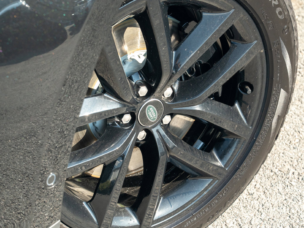 New 2026 Land Rover Range Rover Velar S AWD/4WD image 9