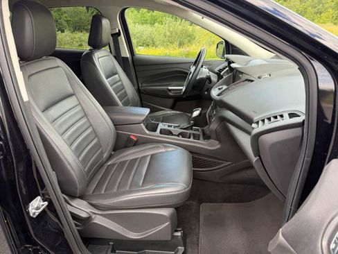 Used 2019 Ford Escape SEL AWD/4WD image 19