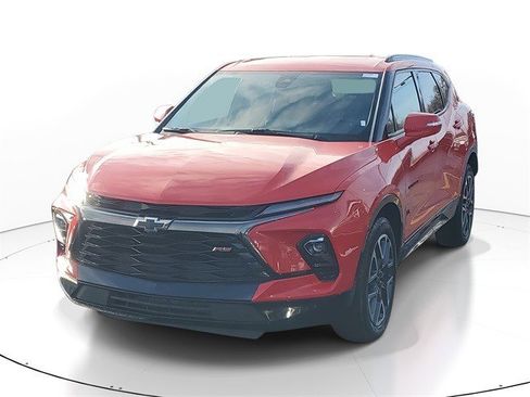 Certified 2024 Chevrolet Blazer RS image 2