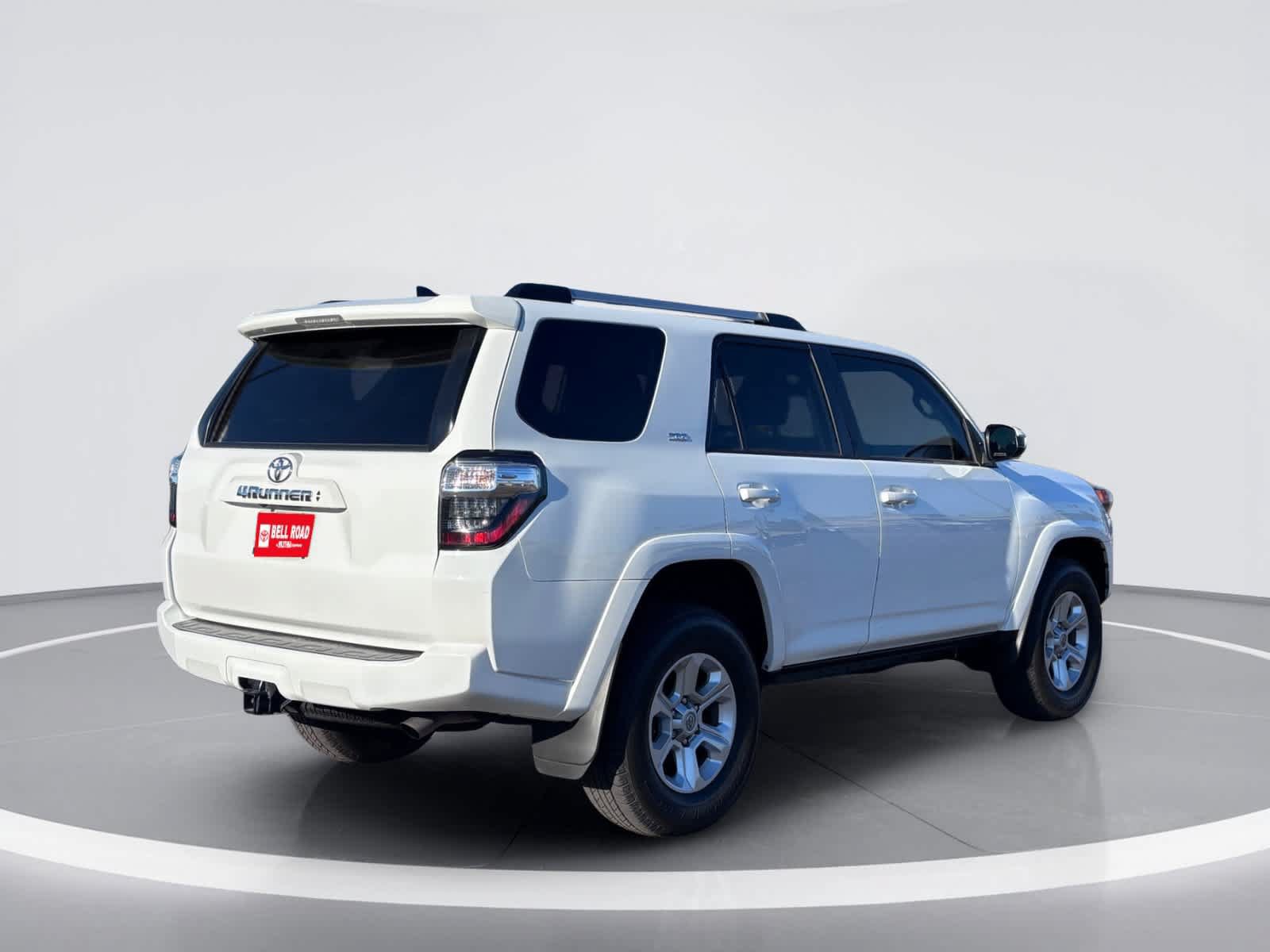 Used 2024 Toyota 4Runner SR5 AWD/4WD image 8