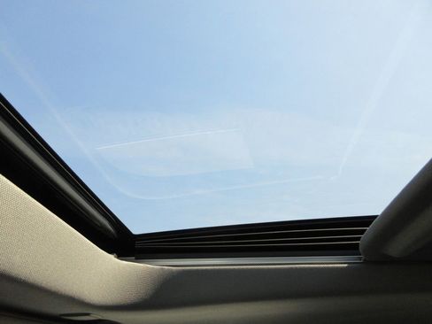 Used 2019 GMC Sierra 1500 Denali w/ Denali Ultimate Package image 42