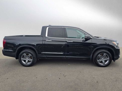 Used 2022 Honda Ridgeline RTL-E image 2