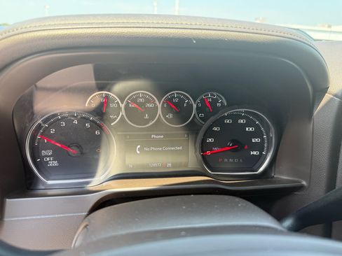 Used 2021 Chevrolet Silverado 1500 LTZ AWD/4WD image 4