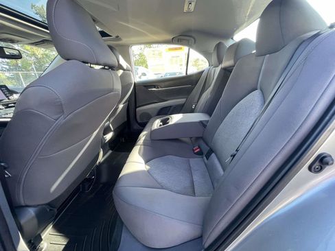 Used 2024 Toyota Camry LE w/ Convenience Package FWD image 10