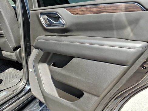Used 2023 Chevrolet Tahoe LT AWD/4WD image 13