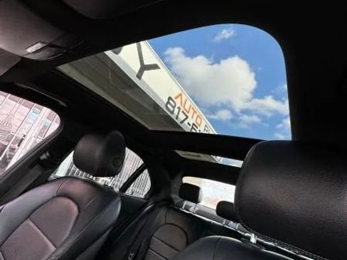 Used 2015 Mercedes-Benz C 300 4MATIC Sedan image 27