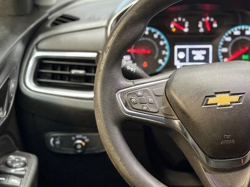 Used 2018 Chevrolet Equinox LT image 14