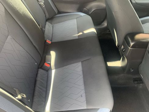 Used 2024 Nissan Versa SV FWD image 16