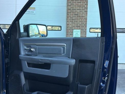 Used 2017 RAM 1500 Tradesman w/ Power & Remote Entry Group image 9