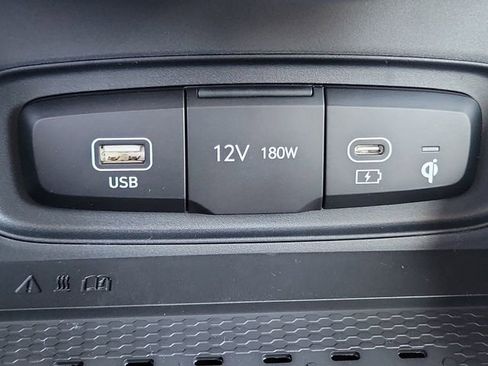 New 2026 Hyundai Venue SEL image 14