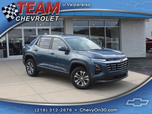 New 2027 Chevrolet Equinox LT AWD/4WD image 1