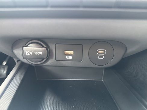 Certified 2024 Hyundai Elantra SEL FWD image 47