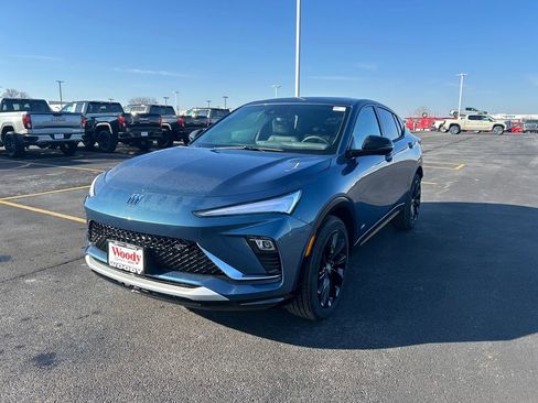 New 2026 Buick Envista Sport Touring FWD image 5