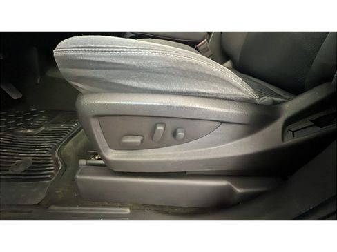 Certified 2017 Chevrolet Silverado 1500 LT w/ All Star Edition AWD/4WD image 25