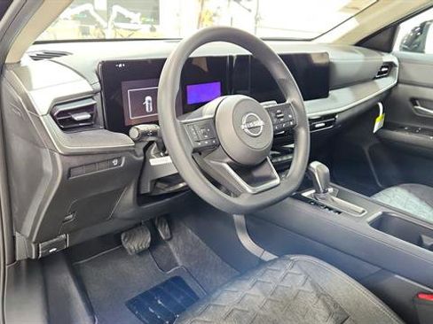 Certified 2026 Nissan Kicks SV FWD image 10