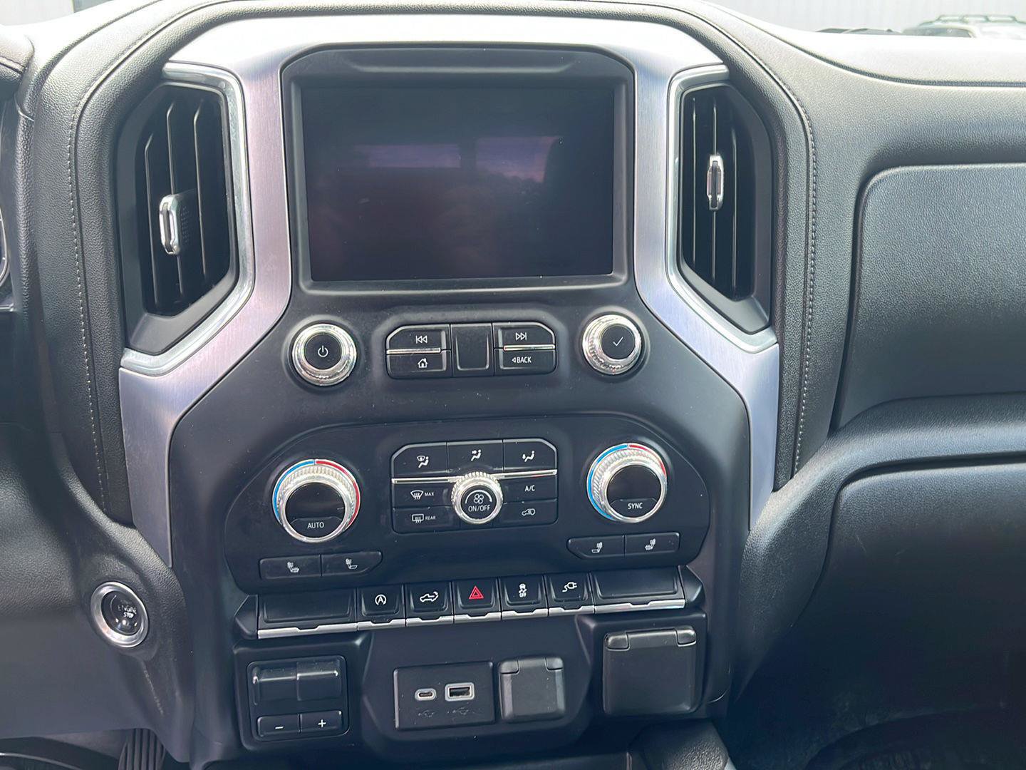 Certified 2020 GMC Sierra 1500 Elevation w/ Elevation Value Package AWD/4WD image 15