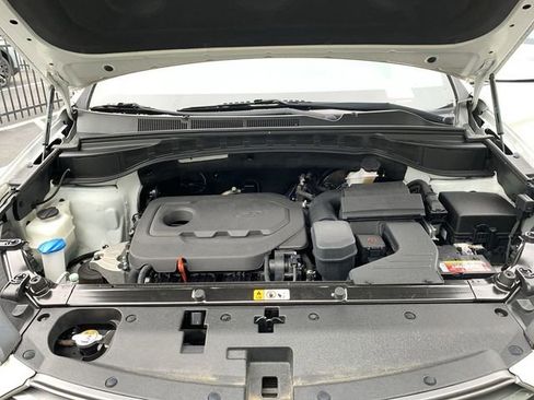 Used 2018 Hyundai Santa Fe Sport w/ 2.4L Value Package 02 FWD image 16