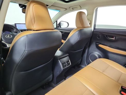 Used 2018 Lexus NX 300h AWD w/ Premium Package image 11