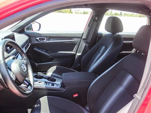 Certified 2024 Honda Civic Sport image 18