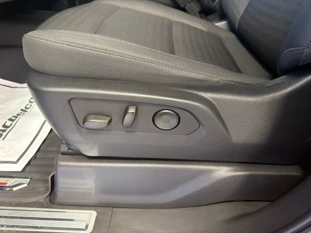 Used 2022 Chevrolet Silverado 1500 RST AWD/4WD image 13
