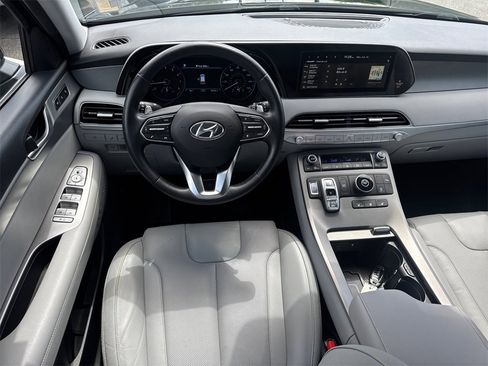 Used 2022 Hyundai Palisade SEL w/ 8P Bench Seat Package image 23
