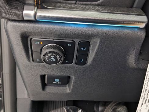 New 2026 Ford Expedition Tremor image 23