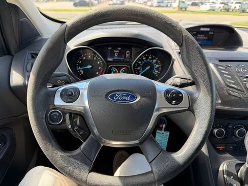 Used 2016 Ford Escape S FWD image 19