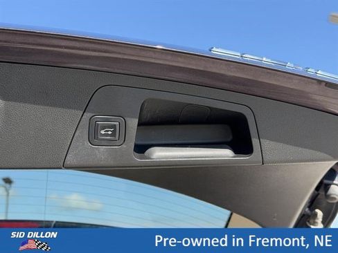 Certified 2018 Buick Envision Essence AWD/4WD image 6