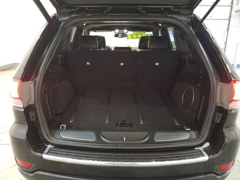 Used 2014 Jeep Grand Cherokee Limited image 24