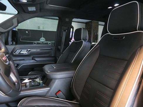 Used 2025 GMC Sierra 2500 AT4X AWD/4WD image 14