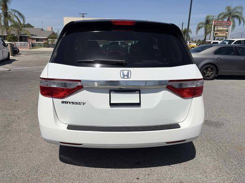 Used 2013 Honda Odyssey LX image 3