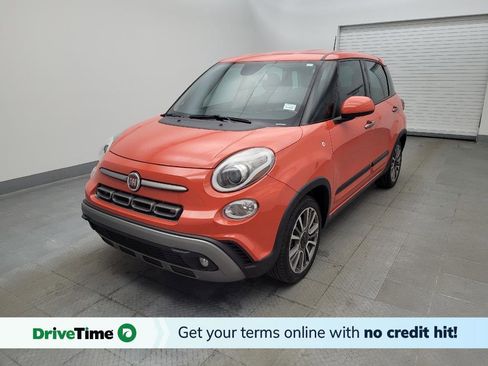 Used 2019 FIAT 500L Trekking w/ Popular Equipment Group image 1