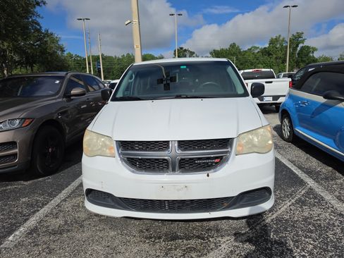 Used 2014 Dodge Grand Caravan SE w/ Quick Order Package 29E SE FWD image 8
