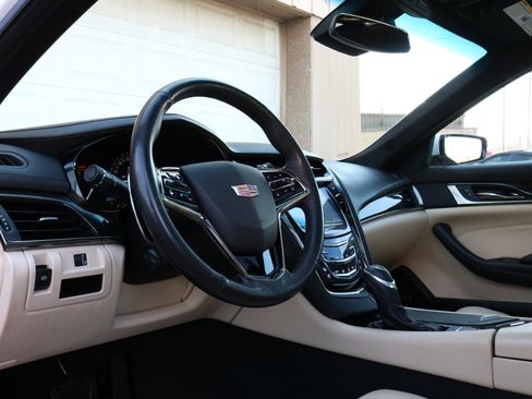 Used 2018 Cadillac CTS Luxury image 24