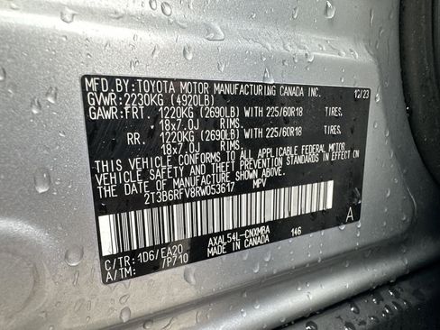 Used 2024 Toyota RAV4 XLE Premium image 48