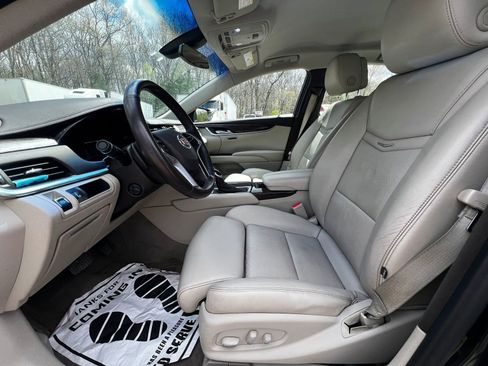 Used 2014 Cadillac XTS Luxury AWD/4WD image 9