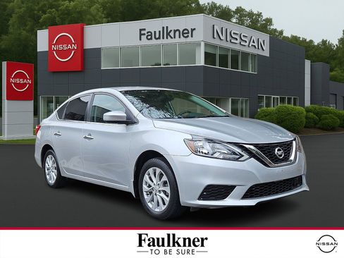 Certified 2019 Nissan Sentra SV image 1