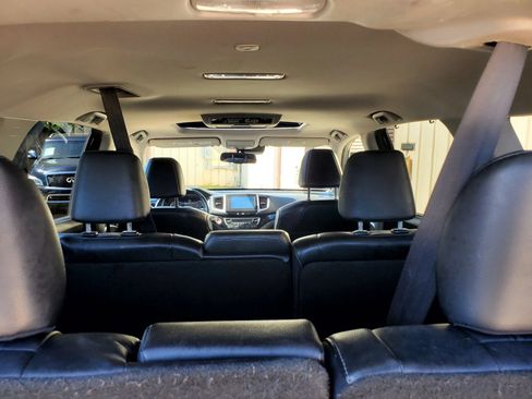 Used 2016 Honda Pilot Touring image 53