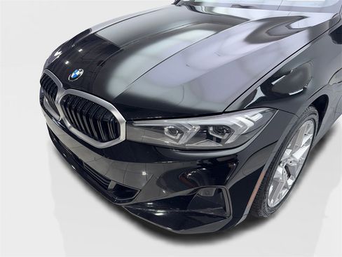 Used 2025 BMW 330i Sedan image 16